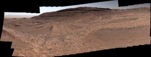 Curiosity’s Martian dawn panorama frames a puzzling layer
